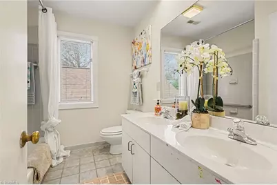 2902 Crossfield Drive, Greensboro, NC 27408 - Photo 37