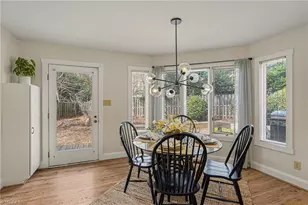 2902 Crossfield Dr, Greensboro, NC 27408 - Photo 19
