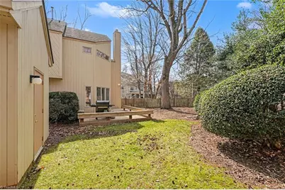 2902 Crossfield Drive, Greensboro, NC 27408 - Photo 43