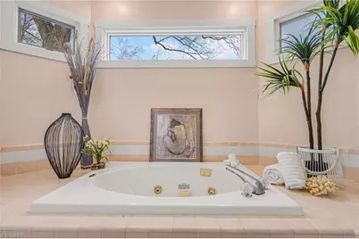 2902 Crossfield Drive, Greensboro, NC 27408 - Photo 37