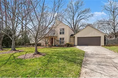 2902 Crossfield Drive, Greensboro, NC 27408 - Photo 3