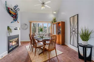 2902 Crossfield Dr, Greensboro, NC 27408 - Photo 9