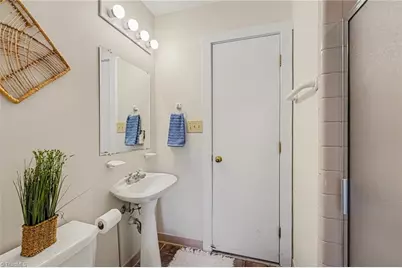 2902 Crossfield Drive, Greensboro, NC 27408 - Photo 21