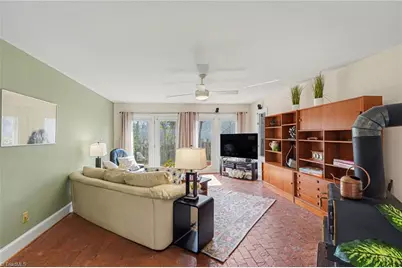 2902 Crossfield Drive, Greensboro, NC 27408 - Photo 19