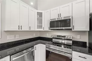 134 Hewes St, Winston-Salem, NC 27103 - Photo 3