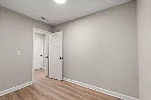134 Hewes St, Winston-Salem, NC 27103 - Photo 17
