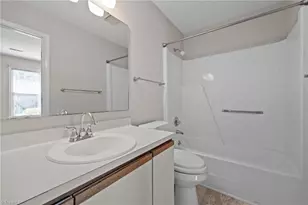 19 Milpond Ln, Greensboro, NC 27455 - Photo 15