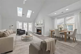 19 Milpond Ln, Greensboro, NC 27455 - Photo 5