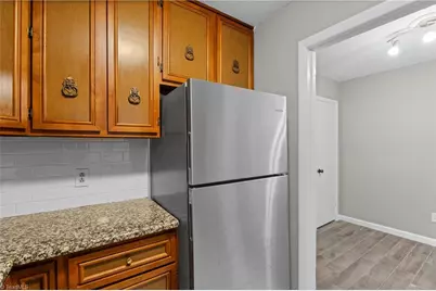 311 Salisbury Street #18, Kernersville, NC 27284 - Photo 9