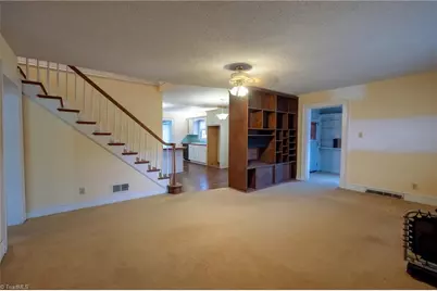 4321 Hicone Road, Greensboro, NC 27405 - Photo 5