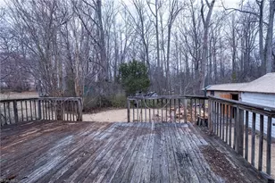 4321 Hicone Rd, Greensboro, NC 27405 - Photo 17