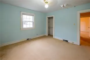 4321 Hicone Rd, Greensboro, NC 27405 - Photo 19
