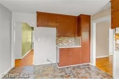 4810 Holders Road, Greensboro, NC 27405 - Photo 5