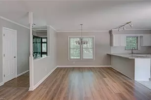 4639 Lawndale Dr, Greensboro, NC 27455 - Photo 7