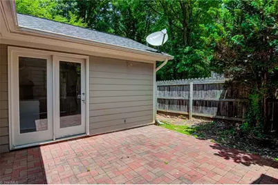 4639 Lawndale Drive, Greensboro, NC 27455 - Photo 19