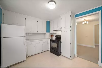 920 Bellview Street, Winston-Salem, NC 27103 - Photo 11