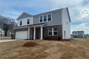 321 Shiloh Wy, Mebane, NC 27302 - Photo 3