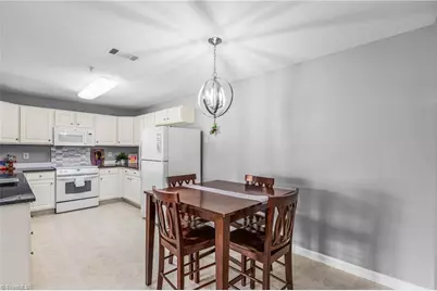 4702 Brighton Park Drive #3D, Winston-Salem, NC 27103 - Photo 7