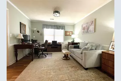 5901 Spanish Oak Drive, Greensboro, NC 27409 - Photo 5