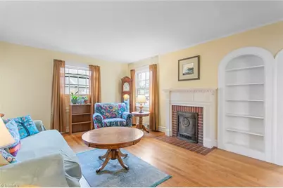 218 Rolling Road, Burlington, NC 27217 - Photo 3