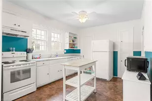 218 Rolling Rd, Burlington, NC 27217 - Photo 5