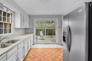 2102 Cleburne St, Greensboro, NC 27408 - Photo 17