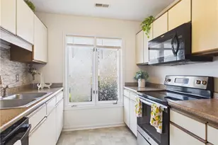 1415 Grantland Pl, Greensboro, NC 27410 - Photo 3