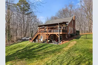 3990 Walnut Hills Drive, Winston-Salem, NC 27106 - Photo 29