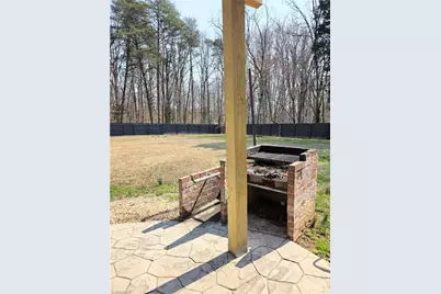 3911 Macarthur Street, Winston-Salem, NC 27107 - Photo 5