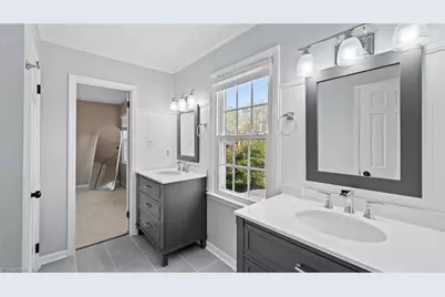 2045 Westover Terrace, Burlington, NC 27215 - Photo 25