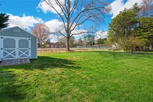 2045 Westover Terrace, Burlington, NC 27215 - Photo 35