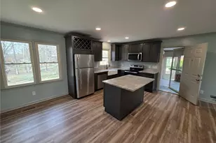 5285 E Holly Grove Rd, Thomasville, NC 27360 - Photo 11