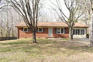 5285 E Holly Grove Rd, Thomasville, NC 27360 - Photo 1