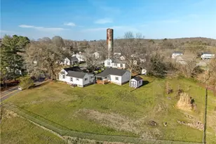 2117 Carolina Mill Rd, Burlington, NC 27217 - Photo 3