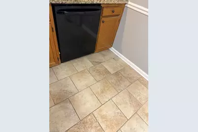 8 Kings Forest Court, Greensboro, NC 27405 - Photo 5