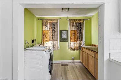 316 E 28th Street, Winston-Salem, NC 27105 - Photo 19