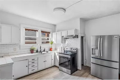 316 E 28th Street, Winston-Salem, NC 27105 - Photo 15