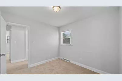 1702 Eastwood Avenue, Greensboro, NC 27401 - Photo 11