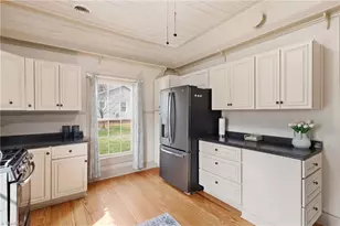 505 W Decatur St, Madison, NC 27025 - Photo 25