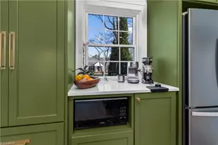 221 Wrenn Ave, Mount Airy, NC 27030 - Photo 5