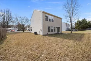 4043 Windstream Ct, Jamestown, NC 27282 - Photo 33