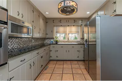 136 Howard Avenue, Boonville, NC 27011 - Photo 19