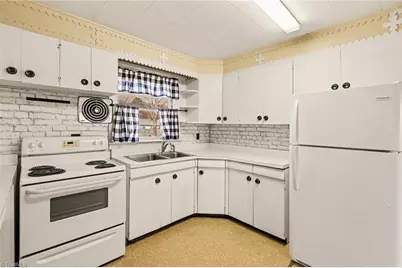 106 11th Avenue, Mayodan, NC 27027 - Photo 11