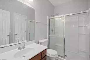 902 Central Park Ave, Greensboro, NC 27407 - Photo 15