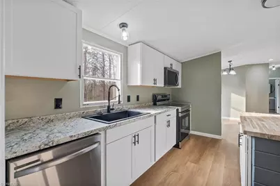 291 Francis Gillian Lane, Jonesville, NC 28642 - Photo 5