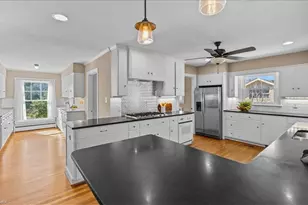 2202 Marston Rd, Greensboro, NC 27408 - Photo 15