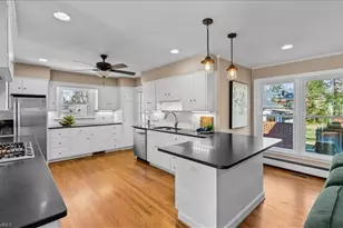 2202 Marston Rd, Greensboro, NC 27408 - Photo 13