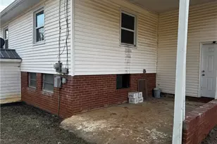 112 Apple St, Gibsonville, NC 27249 - Photo 9