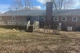 2914 Anita Ct, Burlington, NC 27215 - Photo 5