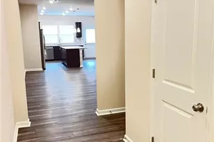 885 Falls Grove Trl, High Point, NC 27265 - Photo 7